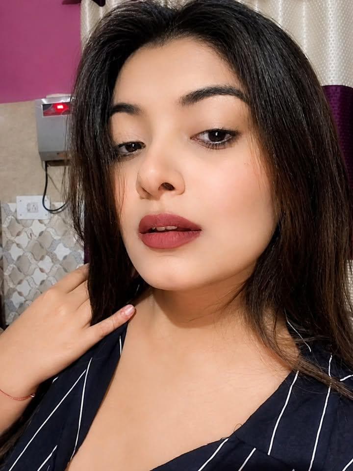 Call Girl in Bharuch, Gujarat - Home service available 24 hour All over vip star category Ho
